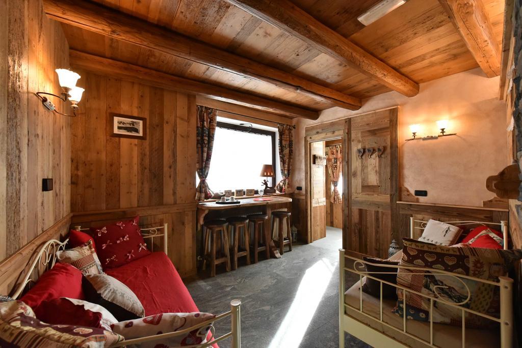 L'Ancien Paquier Chambre D'Hotes Valtournenche Exterior photo